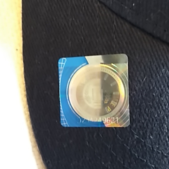 Men's Baseball Cap - Picture 5 of 5